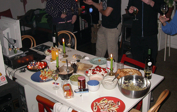 Fiesta en casa. Fiesta en la casa de unos amigos. Fiesta en casa