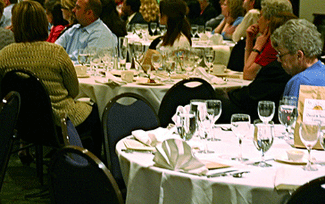 Cena. Comidas de empresa.