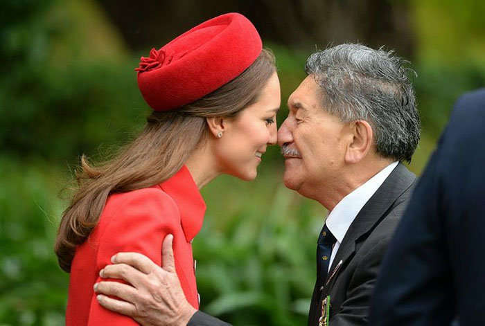 Saludo visita a Nueva Zelanda de Kate Middleton