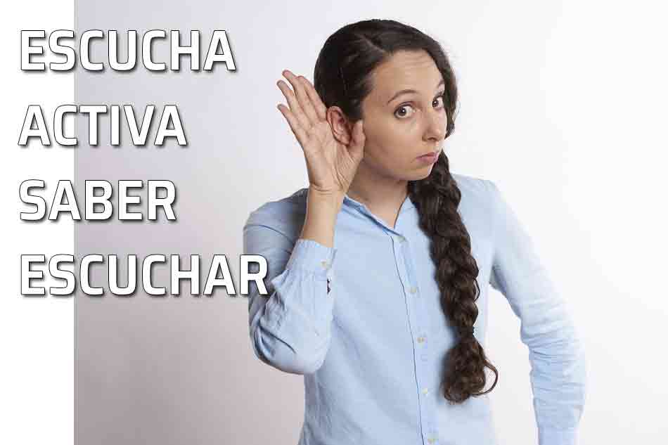 Saber escuchar. La escucha activa. Mujer con la oreja puesta. Escuchar