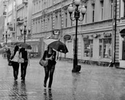Día de lluvia en Moscú