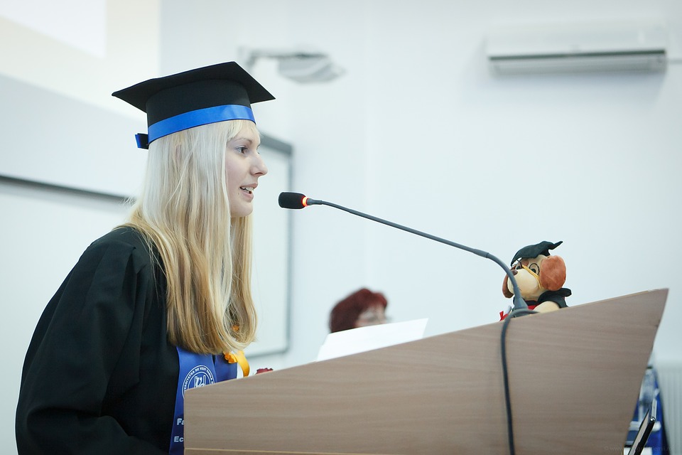 Ceremonia de graduación - Decir unas palabras - Discursos