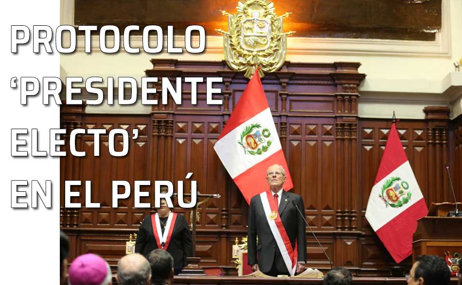 Pedro Pablo Kuczynski recibe la banda presidencial del Perú