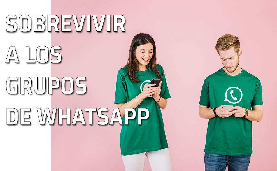 Una pareja escribe mensajes en el Whatsapp de su teléfono móvil - celular