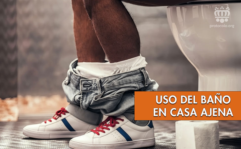 Cómo usar el baño en una casa ajena sin sentirte incómodo