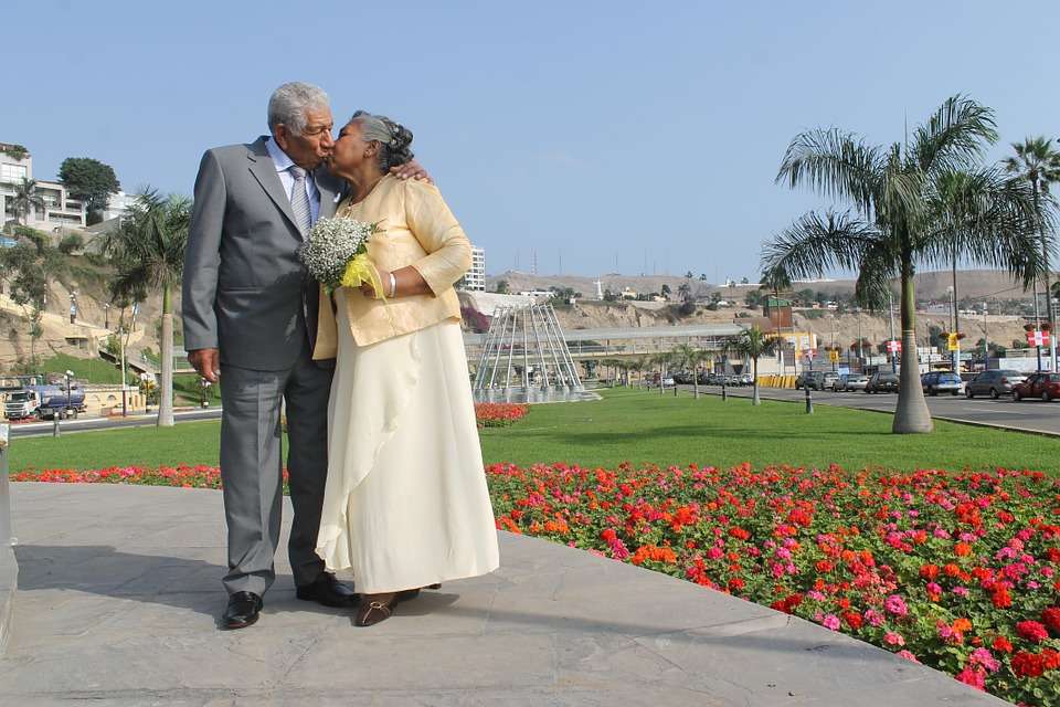 Pareja celebra aniversario