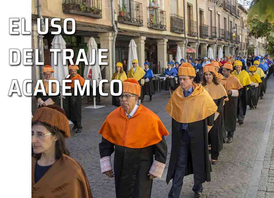 El uso del traje académico. Comitiva de profesores desfilando por la calle Mayor