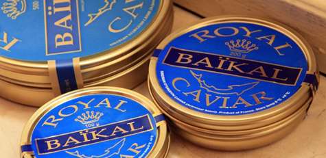 Lasta caviar. Latas de varios tamaños de caviar.