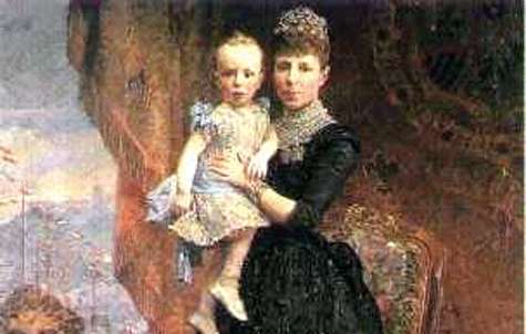 María Cristina de Hasburgo con su hijo Alfonso XIII