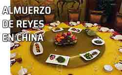 China. Mesa con comida preparada para los invitados