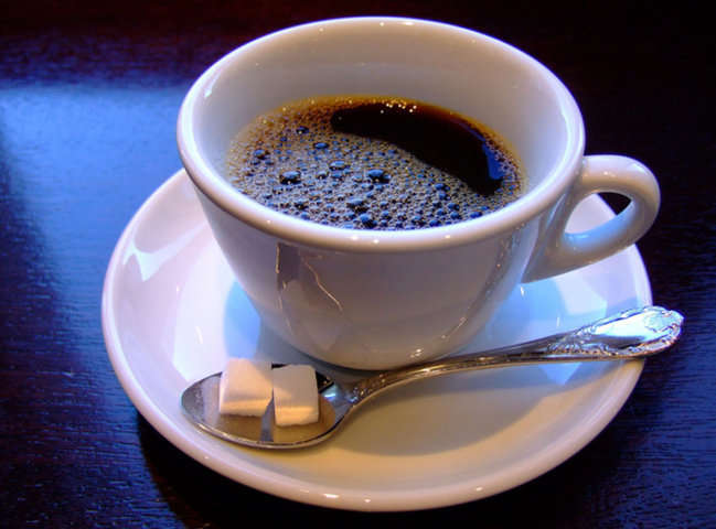 Una taza de café.