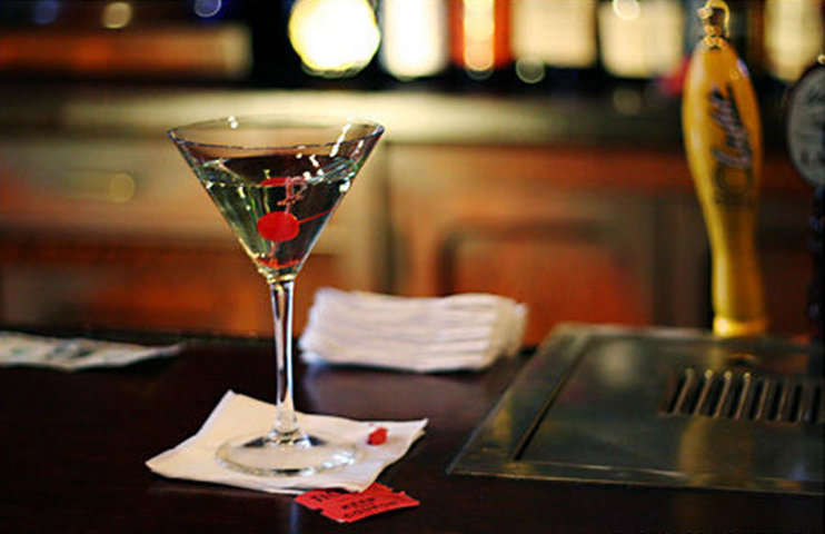 Una copa de cóctel de Martini.