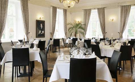 Restaurante. Salón restaurante.