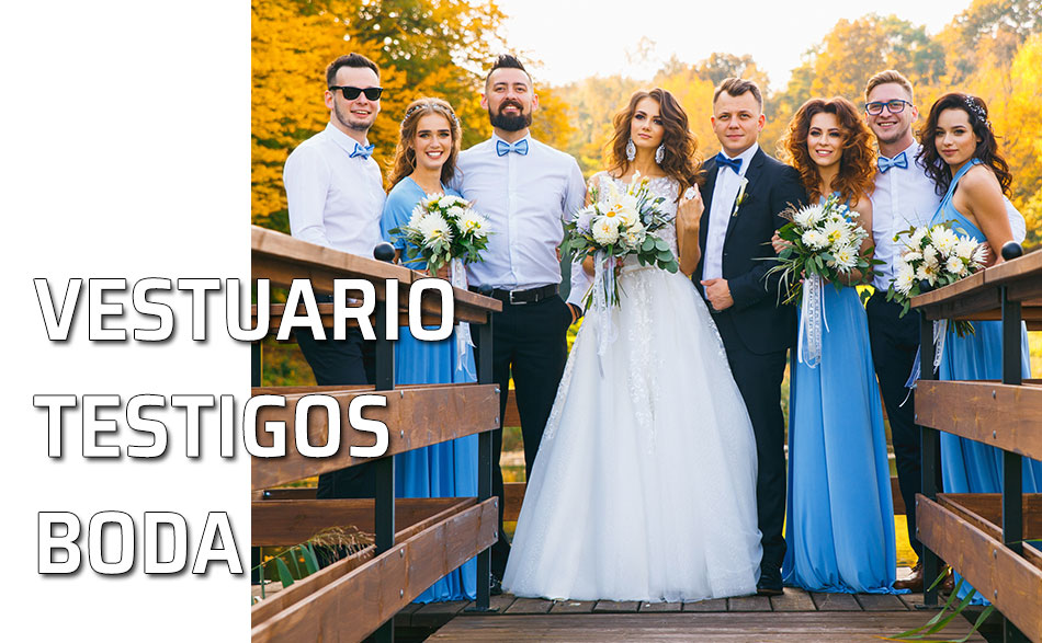 Novios con sus testigos de boda