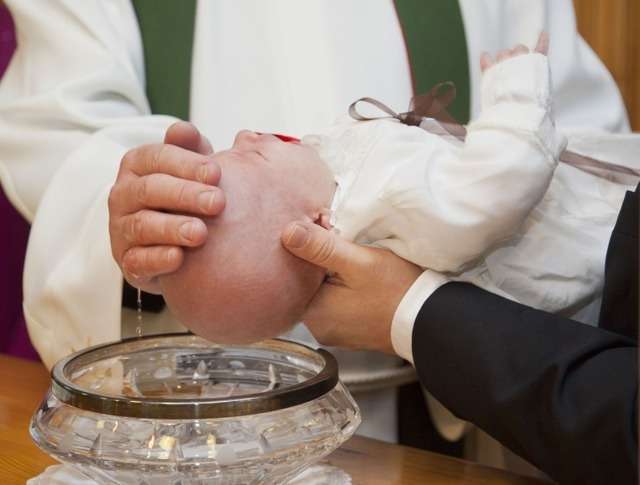 Ceremonia de bautismo