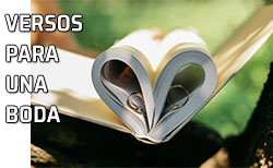 Libro de boda doblado en forma de corazón