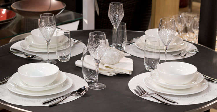 Mesa para cuatro comensales