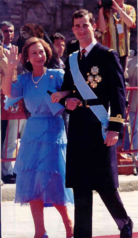 Madrina. Su Majestad la Reina Doña Sofía.