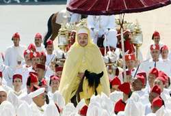 Ceremonia de respeto y fidelidad al rey de Marruecos.