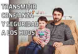 Gestos paternos, comunicación no verbal. Transmitir confianza y seguridad a los hijos. Padre e hijo