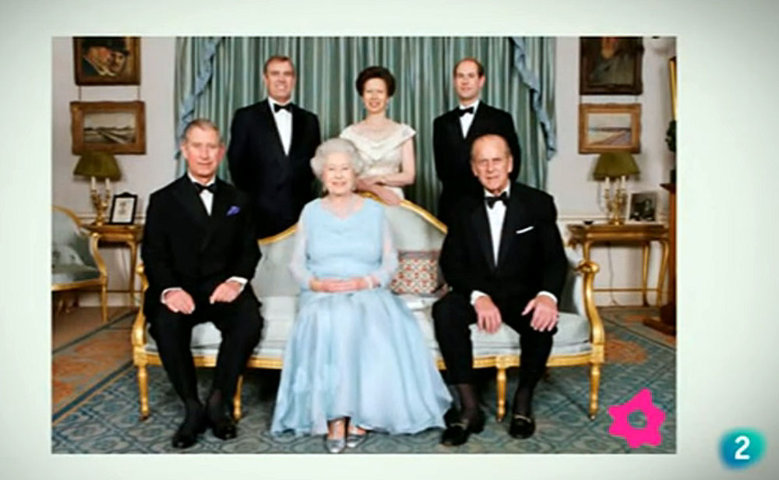 Foto Familia Real Inglesa - Cómo sentarse de forma correcta