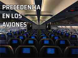 Los asientos y el orden de precedencia de los pasajeros. Interior de una avión