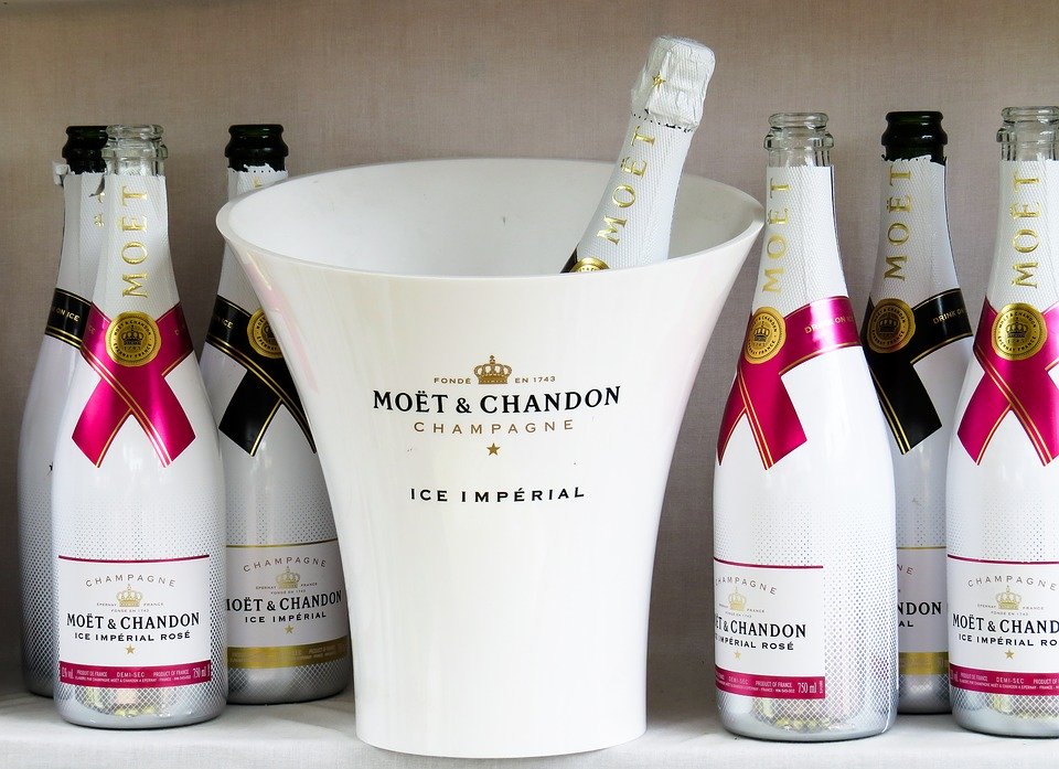Botellas de Champagne Moet & Chandon - Champán