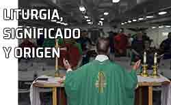 Sacerdote oficiando una misa