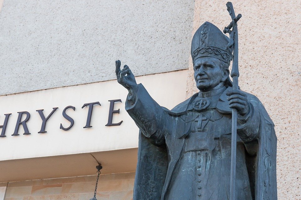 Estatua papa Juan Pablo II