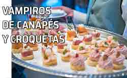 Bandeja con canapés y aperitivos