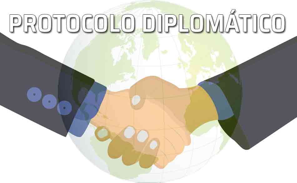 Manos y mundo. Diplomacia: la forma de comunicarse las Naciones