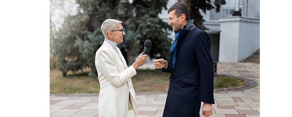 Entrevistas a personas relacionadas con el mundo del protocolo y la etiqueta